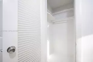 2999 Point E Dr, Aventura, FL 33160 - Photo 26