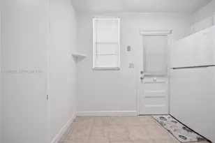 2999 Point E Dr, Aventura, FL 33160 - Photo 4
