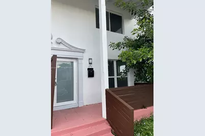 757 85th St, Miami Beach, FL 33141 - Photo 2