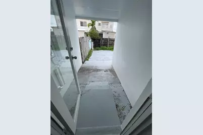 757 85th St, Miami Beach, FL 33141 - Photo 20