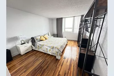 1500 Bay Rd #1408S, Miami Beach, FL 33139 - Photo 6