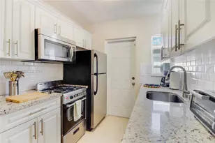518 SW 7th Ave, Miami, FL 33130 - Photo 1
