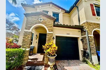 11406 SW 252nd Ter, Homestead, FL 33032 - Photo 4