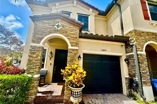 11406 SW 252nd Ter, Homestead, FL 33032 - Photo 4