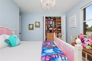 18500 SW 7th St, Pembroke Pines, FL 33029 - Photo 40