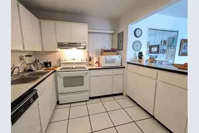 9140 Fontainebleau Blvd #504, Miami, FL 33172 - Photo 12