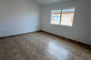 6245 Kendale Lakes Circle, Miami, FL 33183 - Photo 18