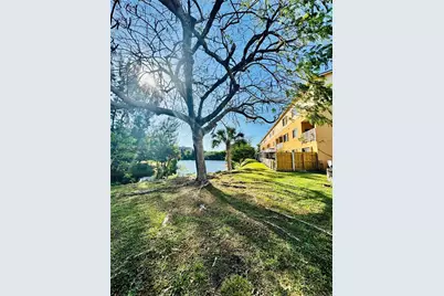6245 Kendale Lakes Cir #208, Miami, FL 33183 - Photo 2