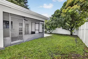 2201 NW 81st Ave, Sunrise, FL 33322 - Photo 32
