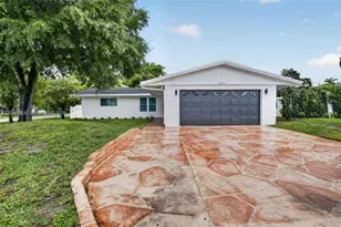 2201 NW 81st Ave, Sunrise, FL 33322 - Photo 2