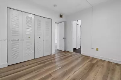 6070 W 18th Ave #209, Hialeah, FL 33012 - Photo 20