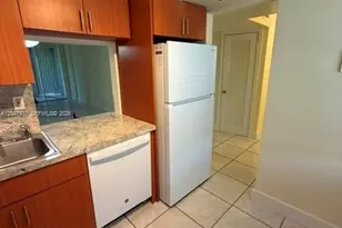 1501 NE 191st St, Miami, FL 33179 - Photo 10