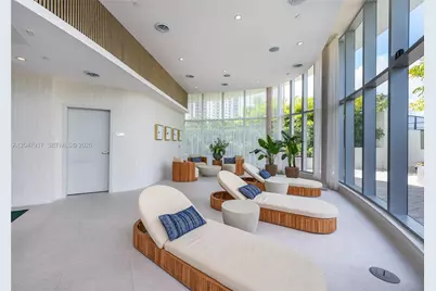700 NE 24th St #2502, Miami, FL 33137 - Photo 38