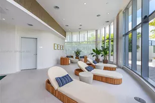 700 NE 24th St, Miami, FL 33137 - Photo 38
