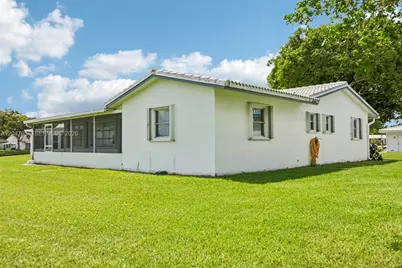 8855 NW 10th Pl, Plantation, FL 33322 - Photo 34
