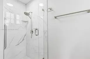 8855 NW 10th Pl, Plantation, FL 33322 - Photo 26