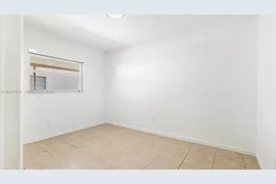 19200 NW 44th Ave, Miami Gardens, FL 33055 - Photo 14