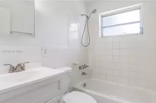 19200 NW 44th Ave, Miami Gardens, FL 33055 - Photo 36