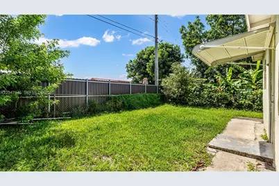 19200 NW 44th Ave, Miami Gardens, FL 33055 - Photo 28