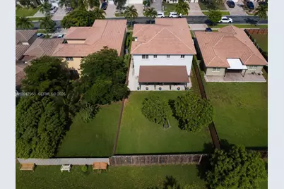 1351 NE 41st Pl, Homestead, FL 33033 - Photo 32