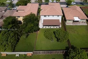 1351 NE 41st Pl, Homestead, FL 33033 - Photo 32