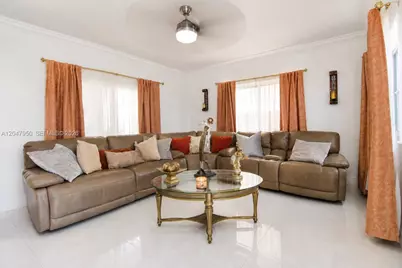 1351 NE 41st Pl, Homestead, FL 33033 - Photo 4