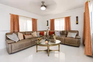 1351 NE 41st Pl, Homestead, FL 33033 - Photo 4