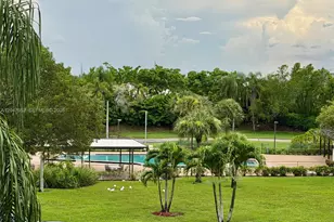 1351 SW 141st Ave, Pembroke Pines, FL 33027 - Photo 28