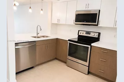 3 Whitehead Cir #3, Weston, FL 33326 - Photo 2