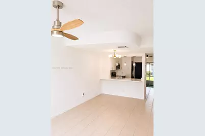 3 Whitehead Cir #3, Weston, FL 33326 - Photo 10