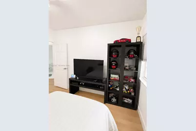 11264 NW 58th Ter, Doral, FL 33178 - Photo 20