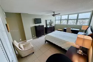 100 Golden Isles Dr, Hallandale Beach, FL 33009 - Photo 34
