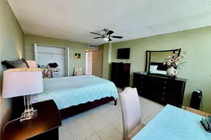 100 Golden Isles Dr, Hallandale Beach, FL 33009 - Photo 32