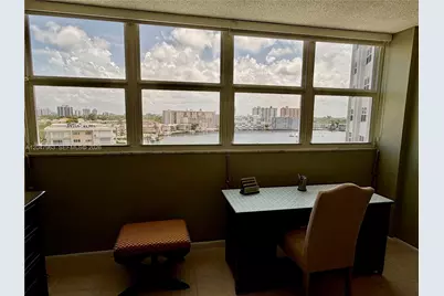 100 Golden Isles Dr #901, Hallandale Beach, FL 33009 - Photo 36