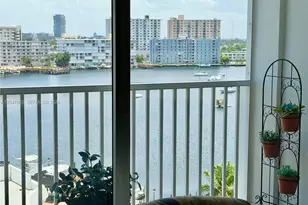 100 Golden Isles Dr, Hallandale Beach, FL 33009 - Photo 22
