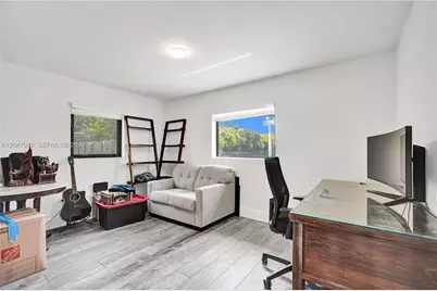 22421 SW 184th Ave, Miami, FL 33170 - Photo 18