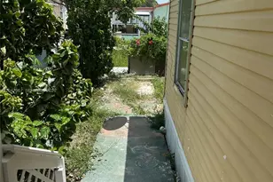 19800 SW 180th Ave Lot 583, Miami, FL 33187 - Photo 24