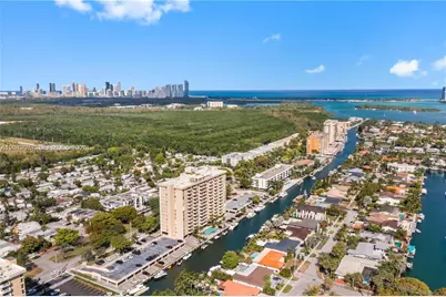 2350 NE 135th St #403, North Miami, FL 33181 - Photo 8
