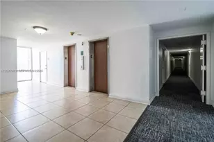 2350 NE 135th St, North Miami, FL 33181 - Photo 18