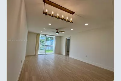 8600 Sunrise Lakes Blvd #102, Sunrise, FL 33322 - Photo 6