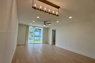 8600 Sunrise Lakes Blvd, Sunrise, FL 33322 - Photo 6