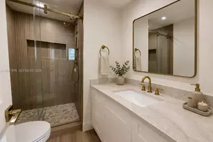 8600 Sunrise Lakes Blvd, Sunrise, FL 33322 - Photo 16