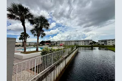 8600 Sunrise Lakes Blvd #102, Sunrise, FL 33322 - Photo 30