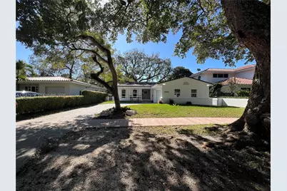 1452 Urbino Ave, Coral Gables, FL 33146 - Photo 1