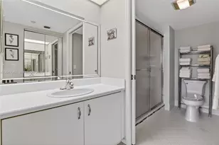 1651 SW 127th Ave, Pembroke Pines, FL 33027 - Photo 8