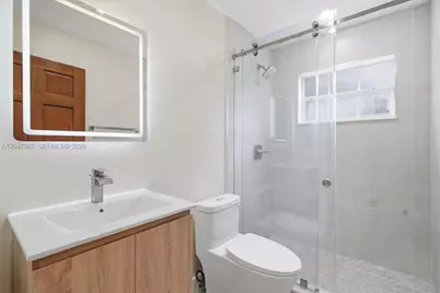8320 NW 167th Ter #0, Miami Lakes, FL 33016 - Photo 32