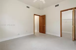 8320 NW 167th Terrace, Miami Lakes, FL 33016 - Photo 22