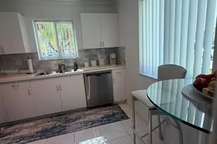 1428 SW 47th Ave, Deerfield Beach, FL 33442 - Photo 8