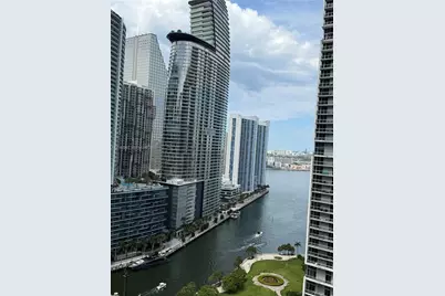 500 Brickell Ave #2907, Miami, FL 33131 - Photo 2