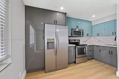 1634 NE 4th Pl, Fort Lauderdale, FL 33301 - Photo 18